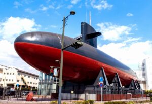 広島県呉市にある大和ミュージアムとてつのくじら館は、貸切バスを利用した団体旅行の定番観光スポットです。